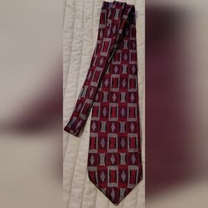 Axis Brand All Silk Made In The USA Geometric Patterned Tie - Red and Gray